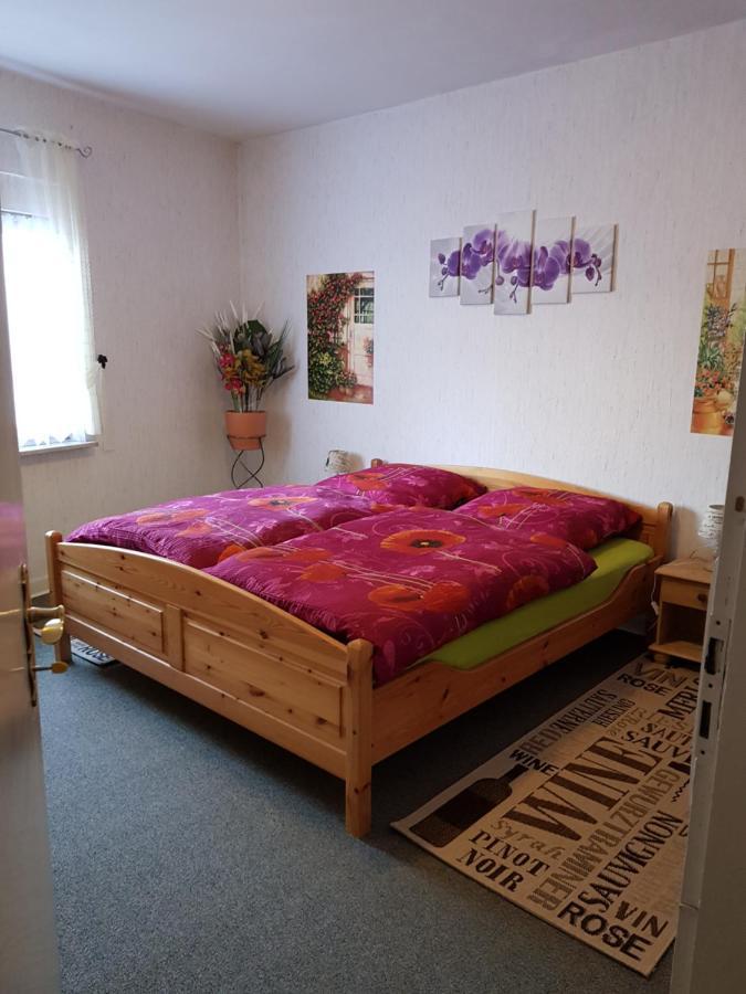 Apartamento Weingut Helmut Barzen Zell Exterior foto